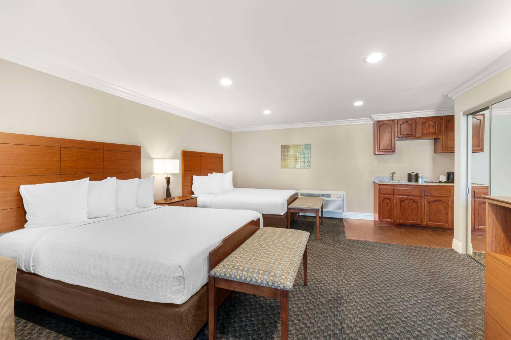 Best Western Oxnard Inn Exterior photo