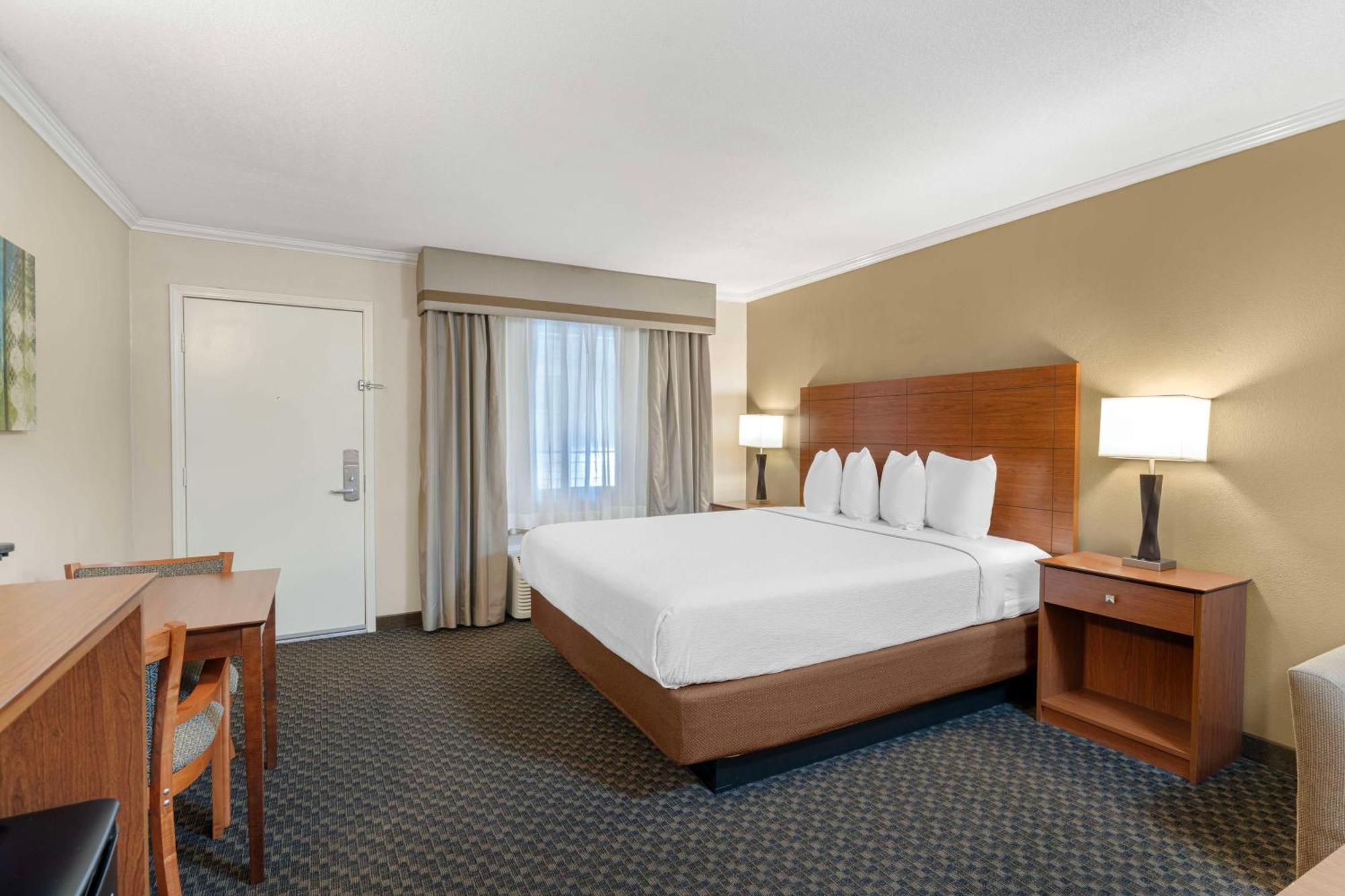 Best Western Oxnard Inn Exterior photo